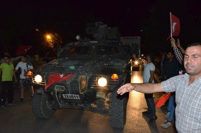 Tatvan’da demokrasi nöbeti devam ediyor