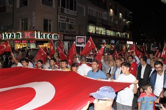 Kırşehir’de milli irade yürüyüşü
