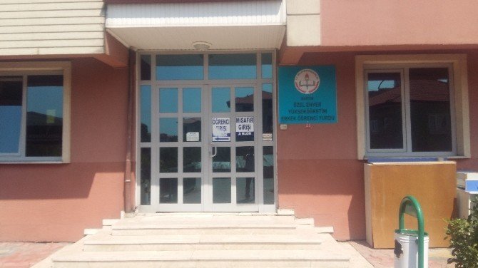 Bartın’daki FETÖ soruşturmasında bazı okul ve dernekler mühürlendi