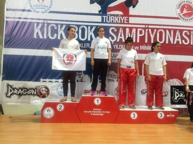 Karesispor, 2 sporcu ile Türkiye’yi temsil edecek