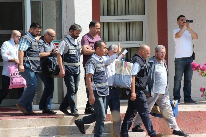 Aydın’da 289 kişi tutuklandı, 818 personel görevden uzaklaştırıldı
