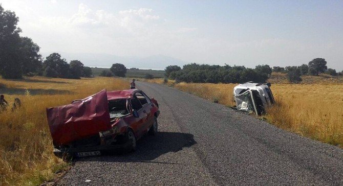 Beyşehir’de iki ayrı trafik kazası: 8 yaralı