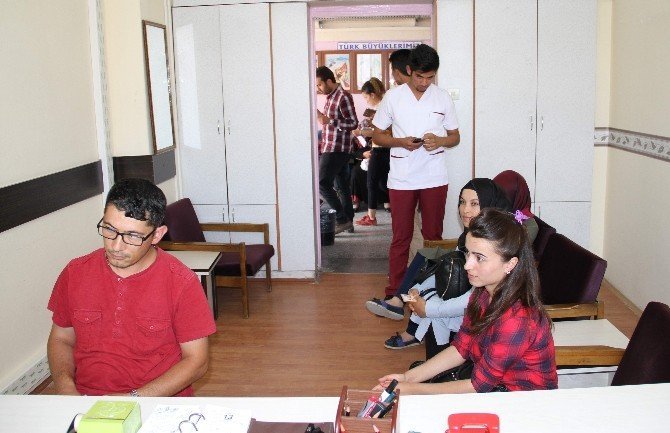 Yozgat’ta bir günde 350 genç KPSS’ye müracaat etti