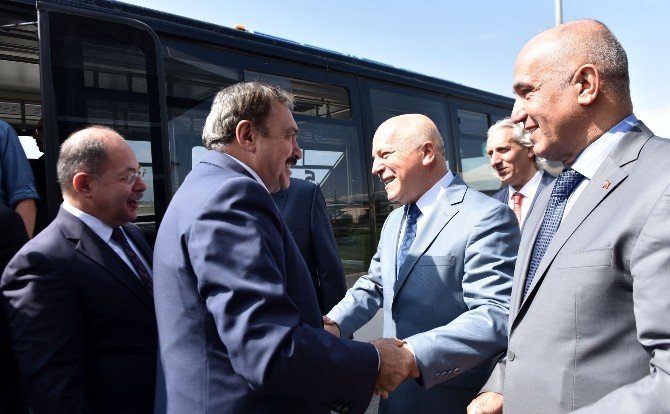 Bakanlar Akdağ ve Eroğlu’ndan Başkan Sekmen’e ziyaret