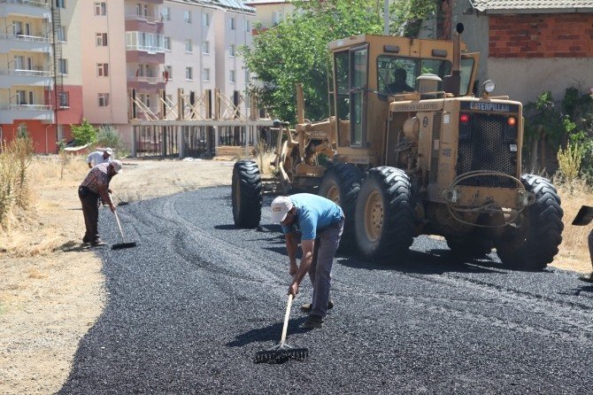 Seydişehir’de sıcak asfalt çalışması