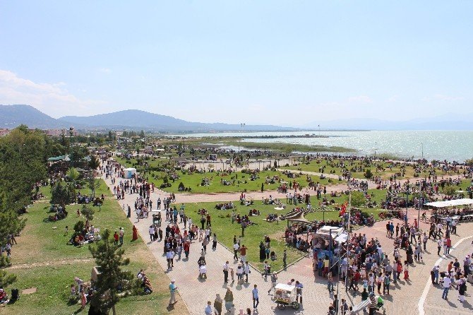 Başkan Özaltun: "Beyşehir’de ziyaretçi yoğunluğu arttı"