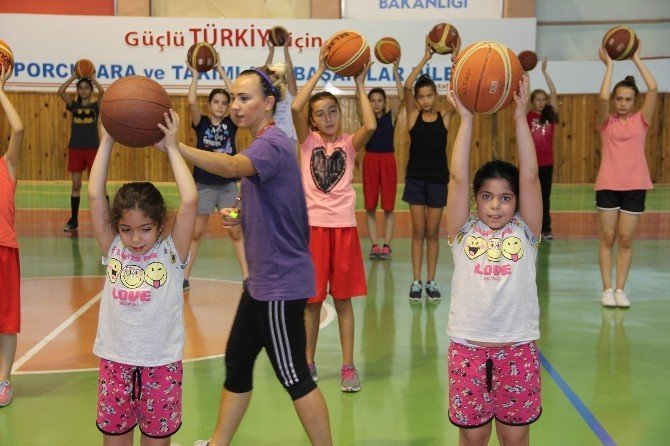 Nevşehir’de yaz spor okullarına 4 bin 530 öğrenci katılıyor