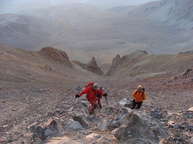 EDOSK dağcıları Erciyes zirvede