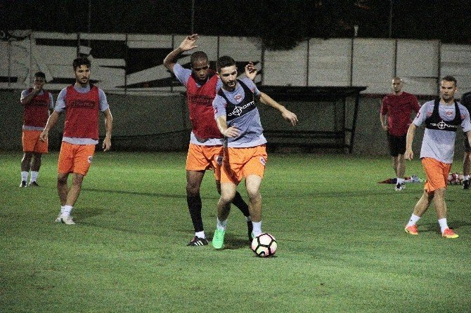 Adanaspor, Osmanlıspor maçının hazırlıklarını sürdürüyor