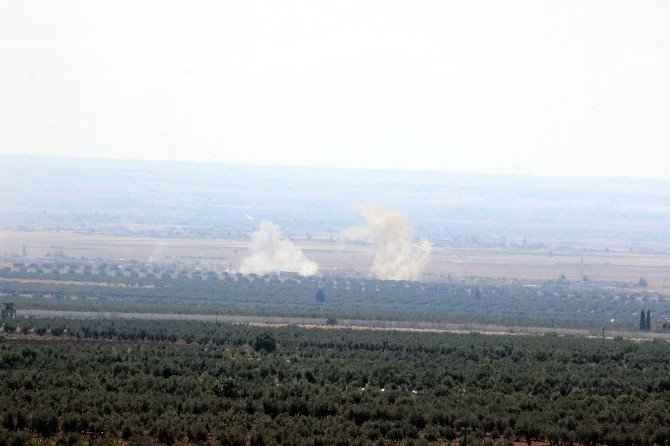 IŞİD’i havadan uçaklar, karadan obüs topları vuruyor