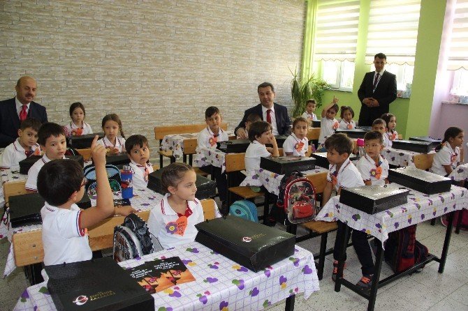 Eskişehir’de 132 bin öğrenciyle ilk ders zili çaldı