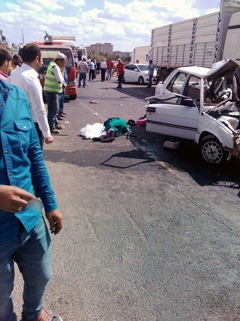 Viranşehir’de feci kaza: 2 ölü, 5 yaralı