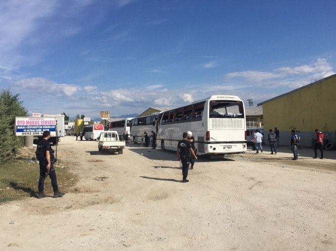 Sakaryaspor ve Eskişehirspor taraftarı birbirine girdi: 7 yaralı