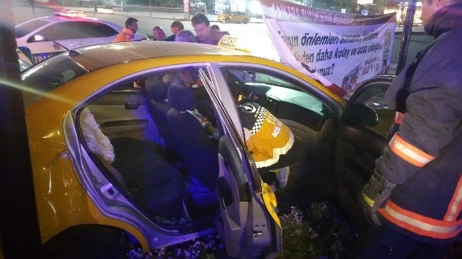 Alkollü şoför kaza yaptı: 3 yaralı