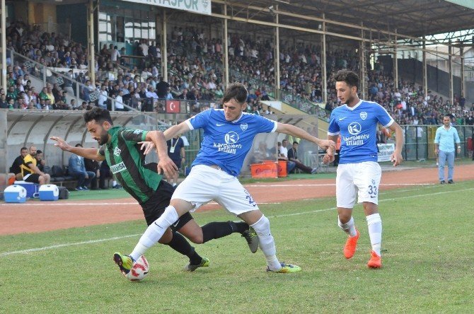 Sakaryaspor üç golle kazandı