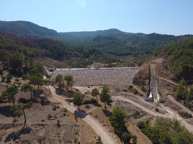 Adrasan Barajı’nda çalışmalar devam ediyor