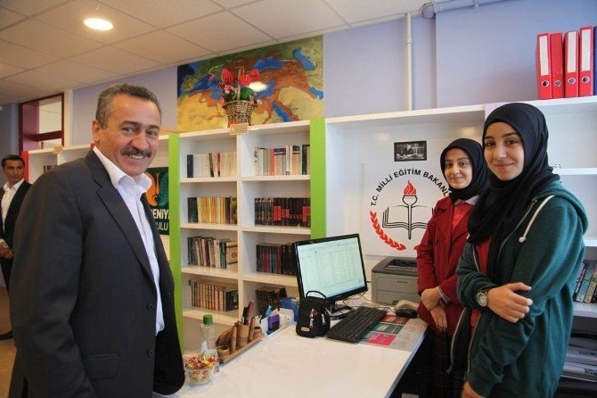 Seyyidharun Anadolu lisesine z-kütüphane açıldı