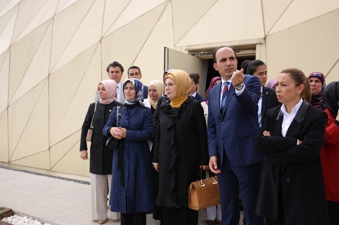 Emine Erdoğan, Selçuklu Kelebek Bahçesini gezdi