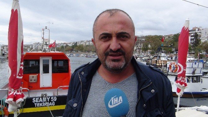 Şiddetli poyraz Marmara Denizi’nde ulaşımı olumsuz etkiledi