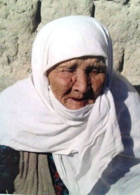 Torunun torunu gören Naciye nine 102 yaşında vefat etti