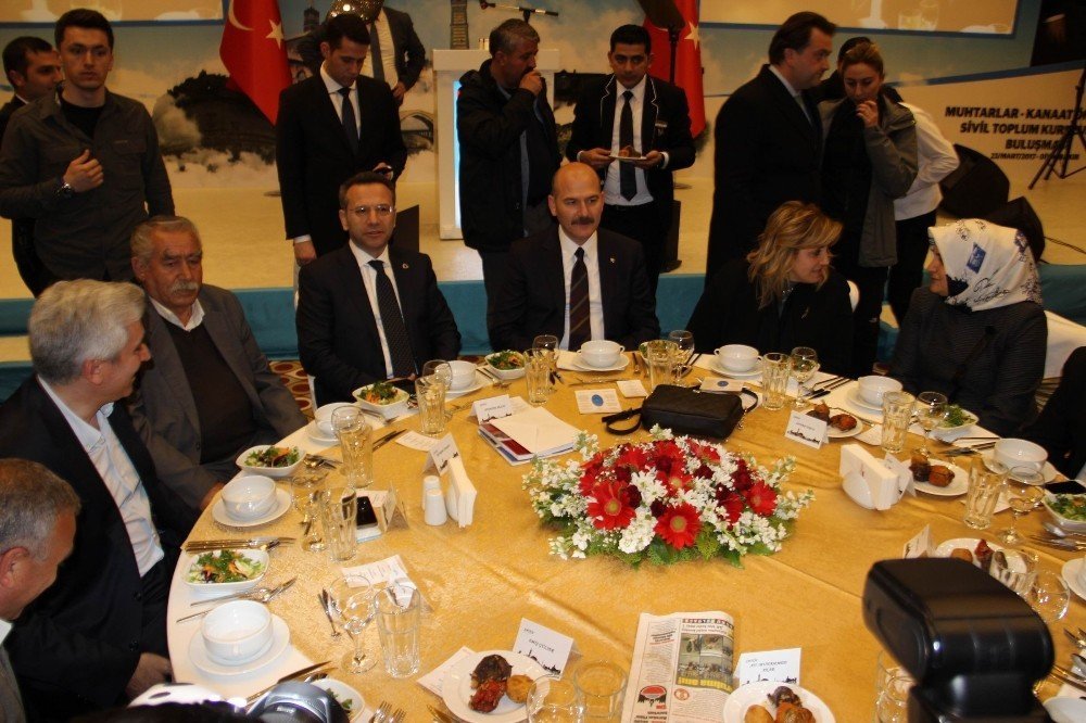 Bakan Soylu Diyarbakır’da STK ve kanaat önderleri ile bir araya geldi