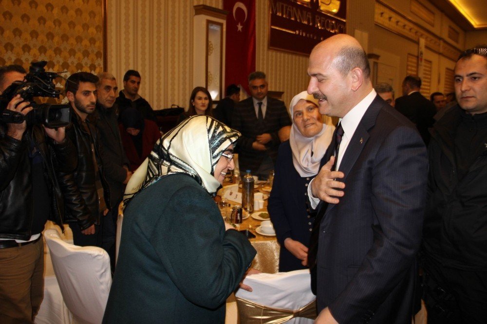 Bakan Soylu Diyarbakır’da STK ve kanaat önderleri ile bir araya geldi