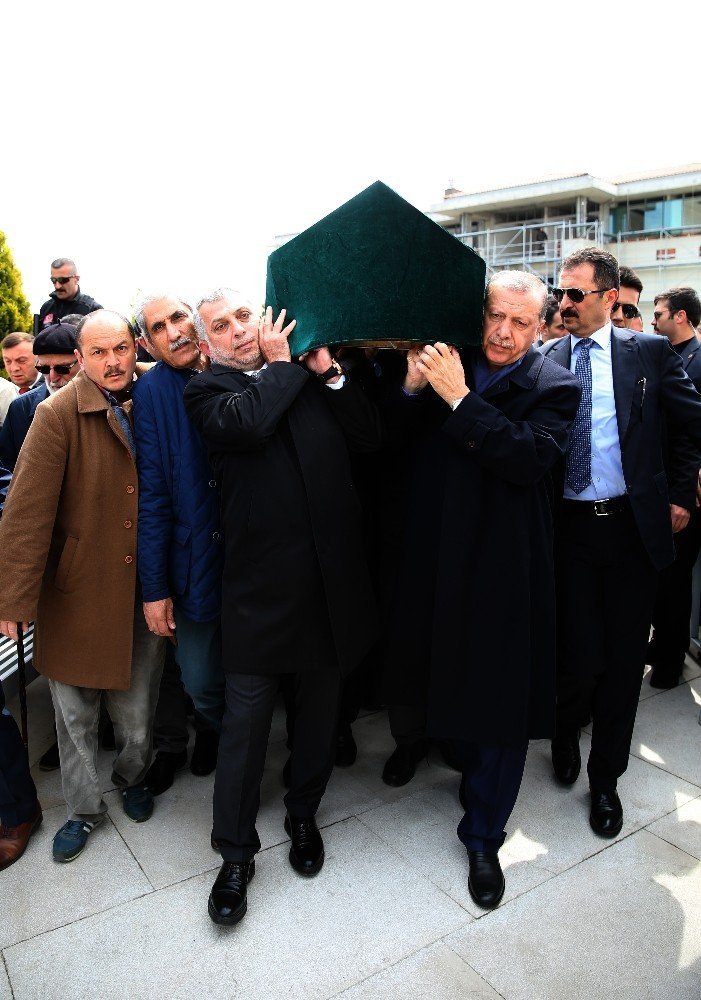 Cumhurbaşkanı Erdoğan, cenaze törenine katıldı