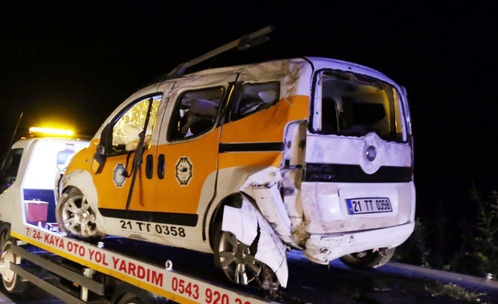 Şanlıurfa’da trafik kazası: 3 yaralı