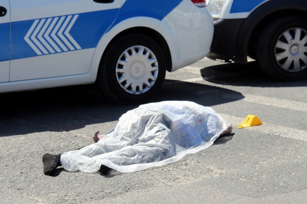Samsun’da otomobilin çarptığı yaya hayatını kaybetti