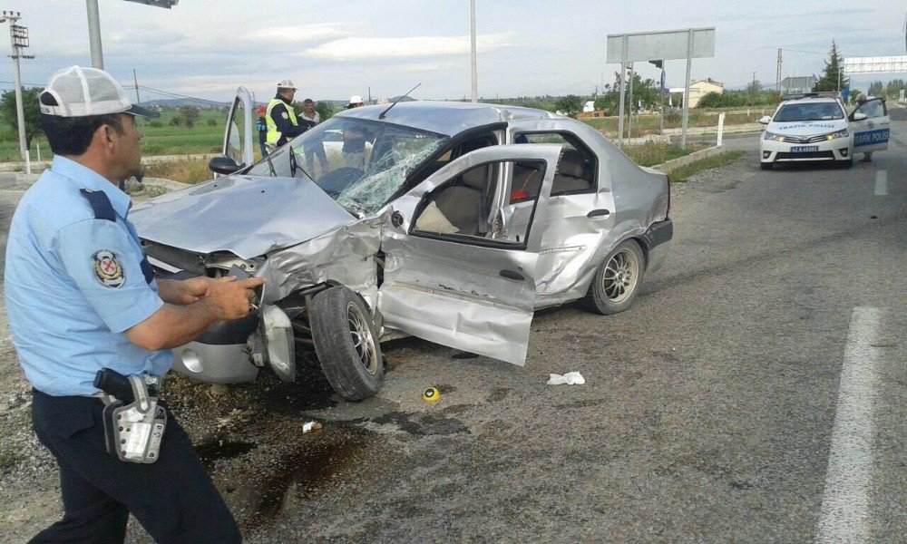 Konya’da trafik kazaları: 1 ölü, 8 yaralı