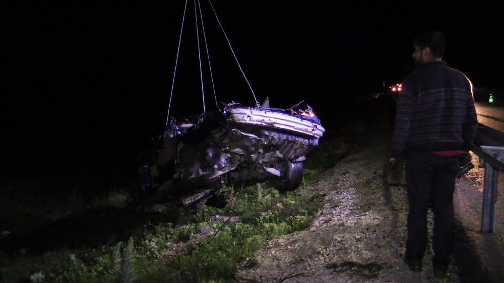 Konya - Antalya yolunda feci kaza: 2 ölü, 3 yaralı