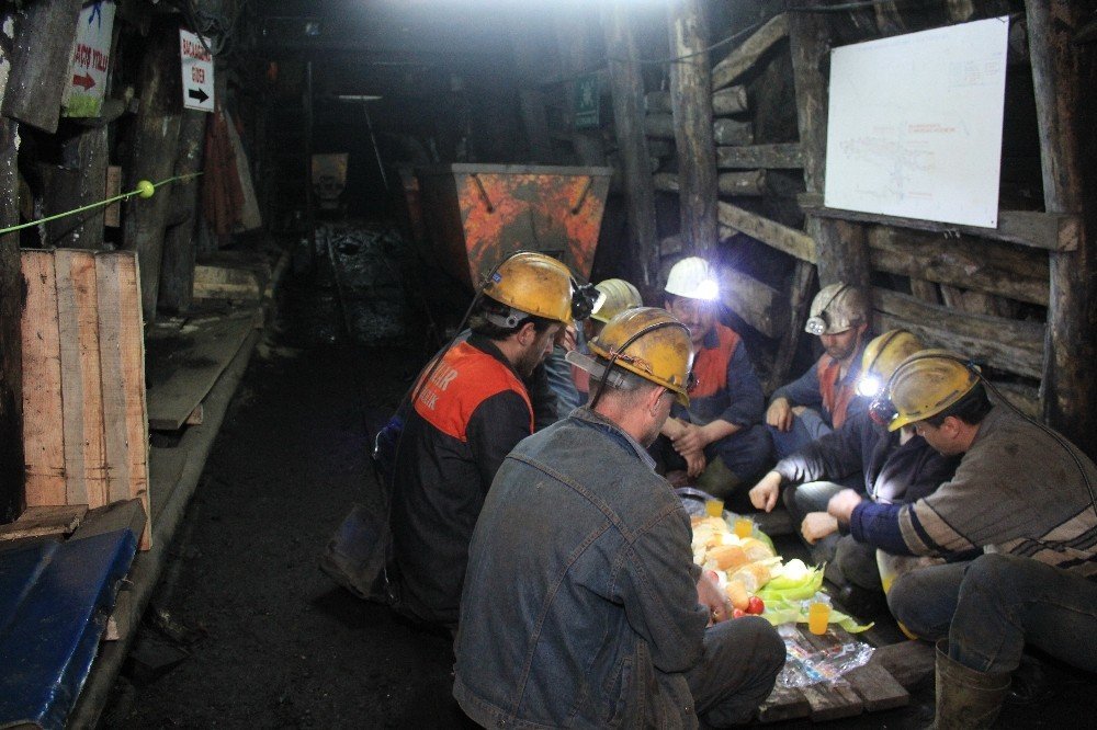 Zonguldak’ta yerin 200 metre altında ilk sahur