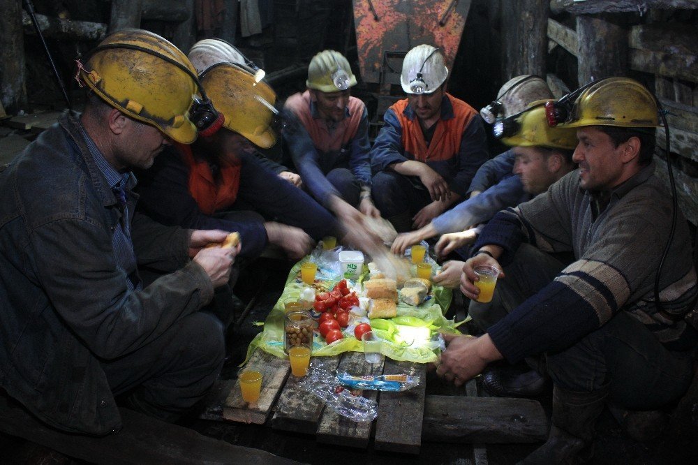 Zonguldak’ta yerin 200 metre altında ilk sahur
