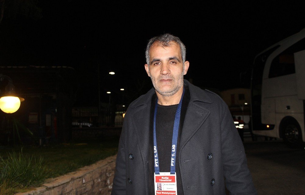 Malatyalılar, yeni stadın adının ‘Malatya Kayısı Stadyumu’ olmasını istiyor