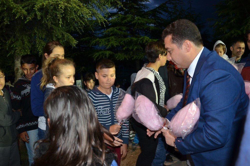 5 bin 400 kişi hep birlikte oruç açmanın hazzını yaşadı