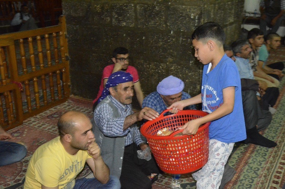 Siverek’te Kadir Gecesi ihya edildi