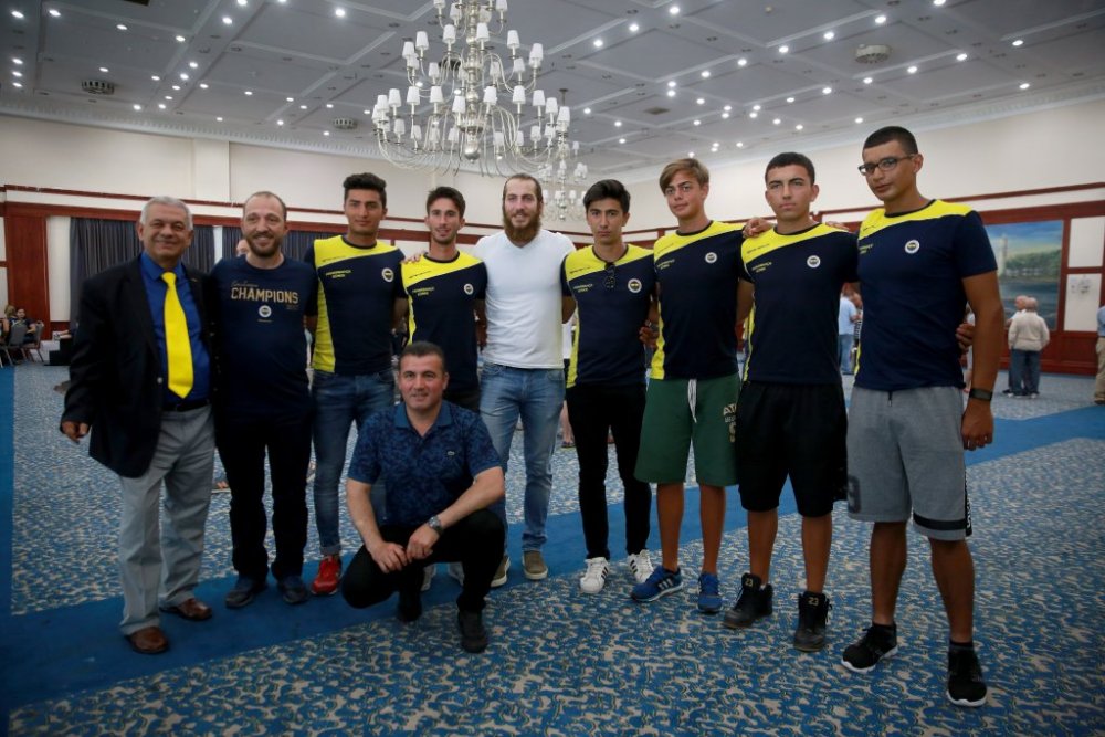 Fenerbahçe Kulübünde bayramlaşma töreni yapıldı