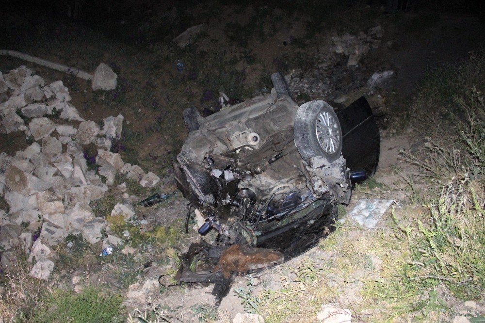 Karaman’da otomobil takla attı: 5 yaralı