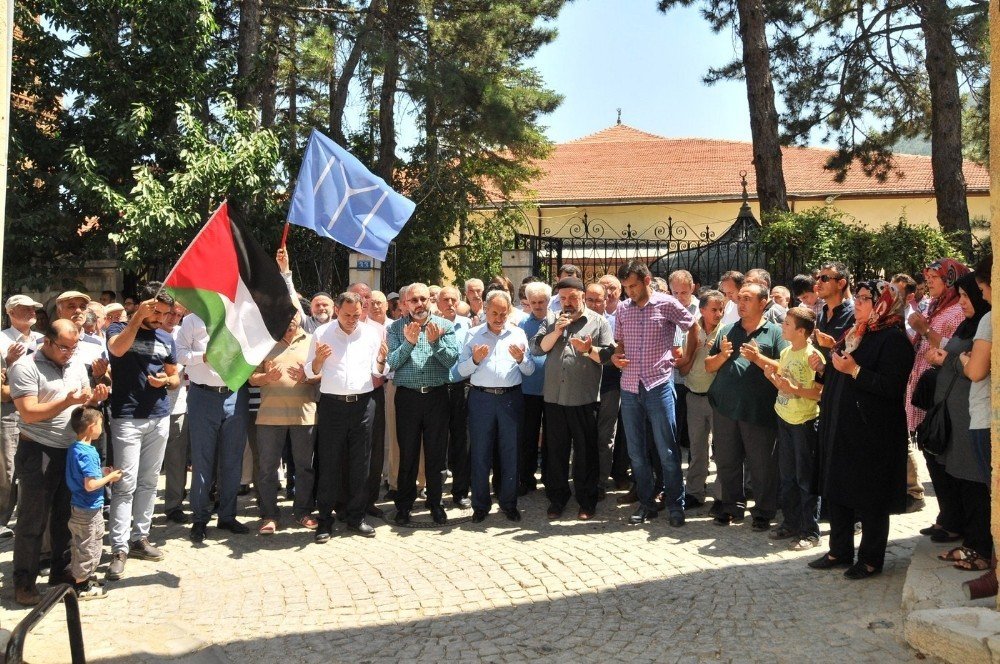 Akşehir STK’lardan İsrail’e tepki