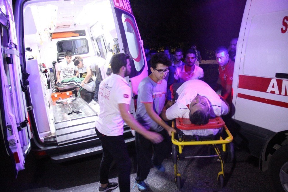 Kur’an kursu öğrencilerinin piknik keyfi kazayla sonlandı: 15 yaralı