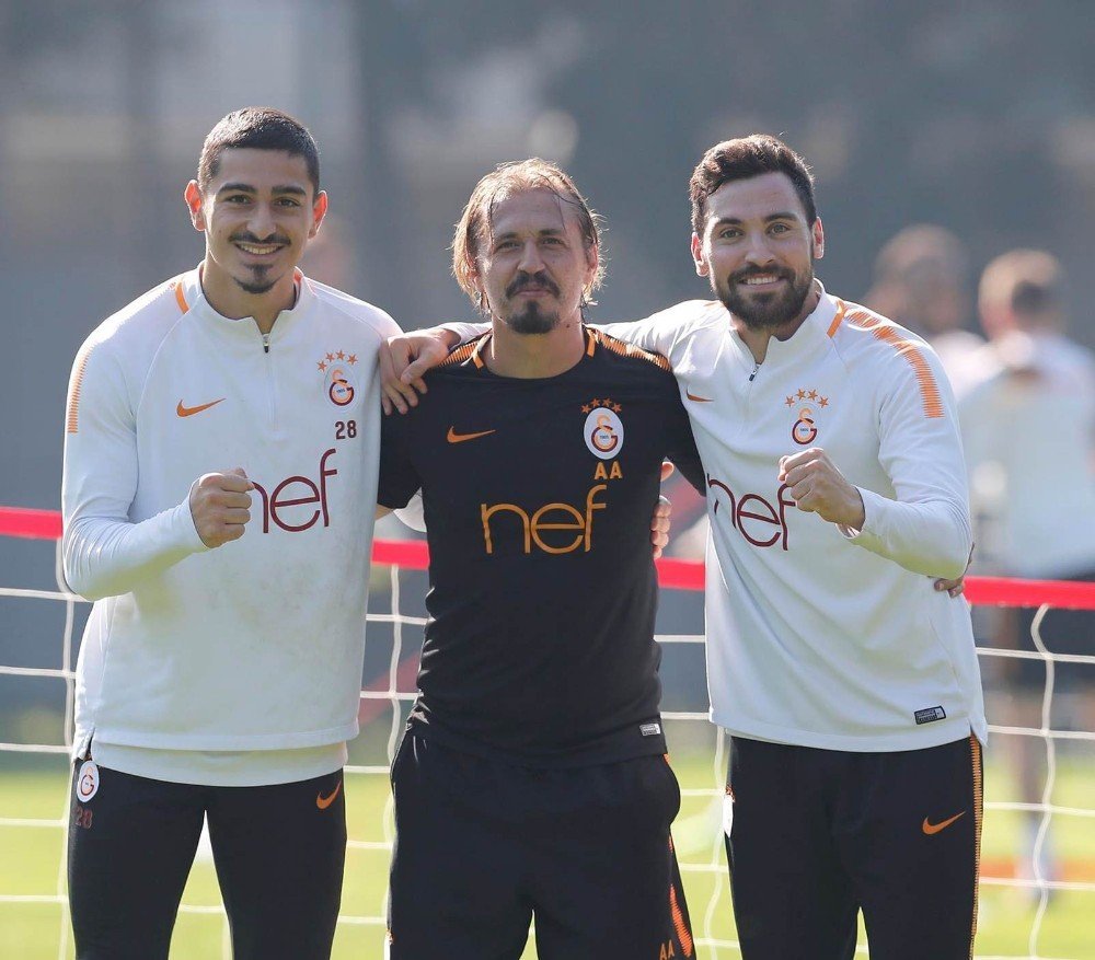 Galatasaray, Fenerbahçe maçı hazırlıklarını sürdürdü