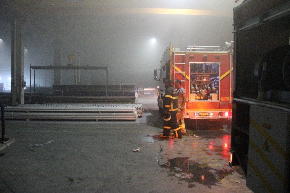 Konya'da alüminyum fabrikasında yangın:2 yaralı