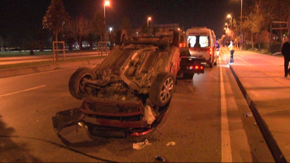 Maltepe’de kaza yapan kadın sürücü şoka girdi