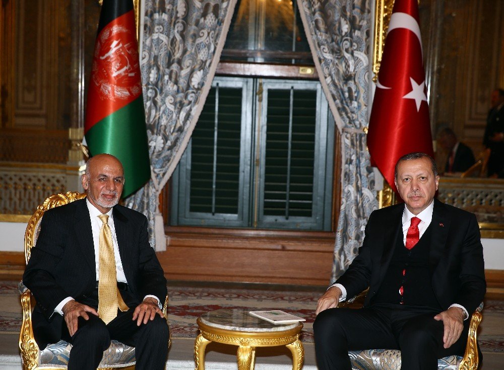 Cumhurbaşkanı Erdoğan, Afganistan Cumhurbaşkanı Gani ile bir araya geldi
