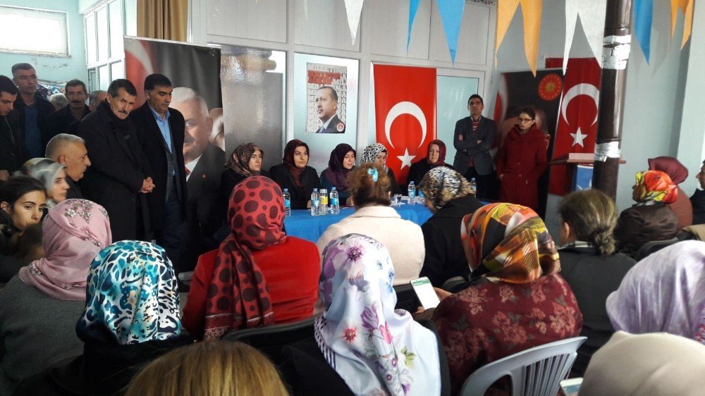 Yazıhan AK Parti Kadın Kollarında kongre heyecanı