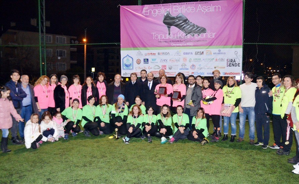 ’Topuklu Kramponlar’ bu sefer özel öğrenciler için sahaya çıktı