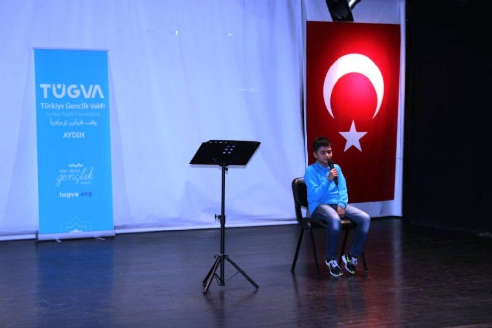 Çandıroğlu, TÜGVA ödül törenine katıldı