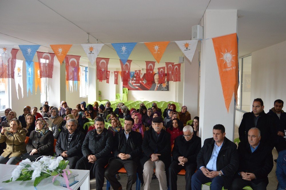 AK Parti Besni Kadın Kolları Başkanlığına Semra Semiz seçildi