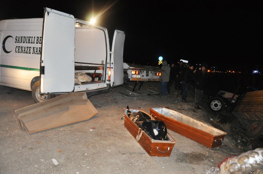 Afyonkarahisar’da trafik kazası: 2 ölü