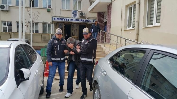 Sahte profesör savcının itirazı üzerine tutuklandı